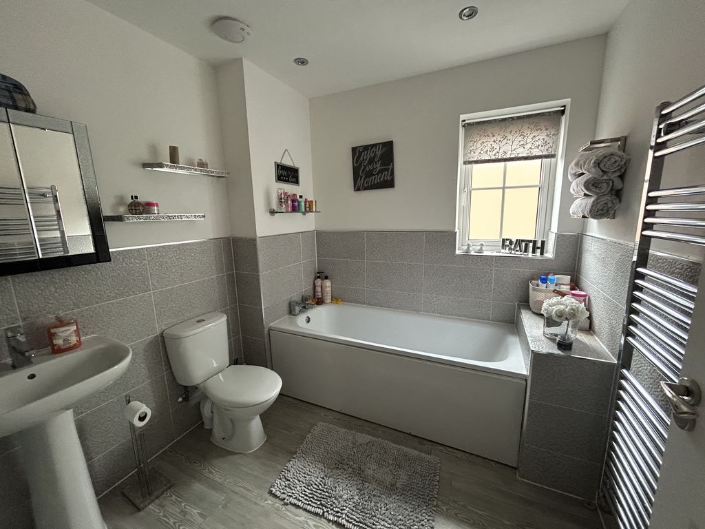 Headley Meadow Shortstown